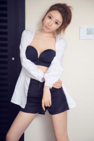 亚洲另类伦春色综合妖色成人网_1080P电影在线看
