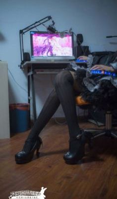 h女主从小被c到大调教小说_蓝光手机在线观看