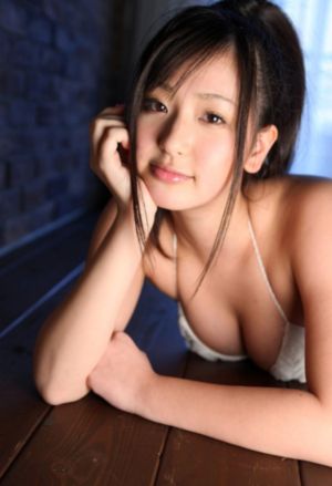情趣内衣遮半乳Jk制服图片_国语迅雷下载