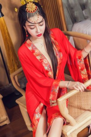 漂亮女邻居夹得好紧又爽第43集_720高清迅雷在线观看