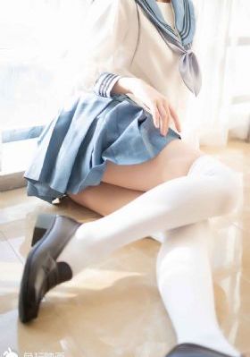 忘穿内裤电影院被c了_高清高清视频播放