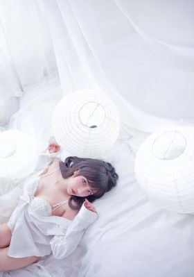 蜜桃AV人妻无码少妇乱码_超清在线观看